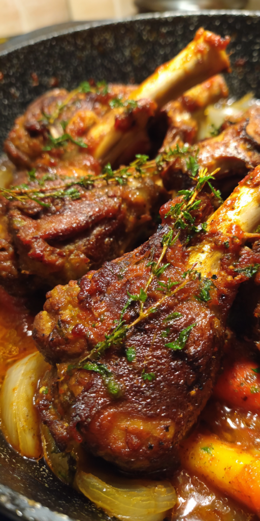 Dunkle Bratensoße selber machen (Ohne Tüte!) | Beste Saucen Rezepte 2026